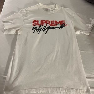 Supreme Shirt (Size Medium)